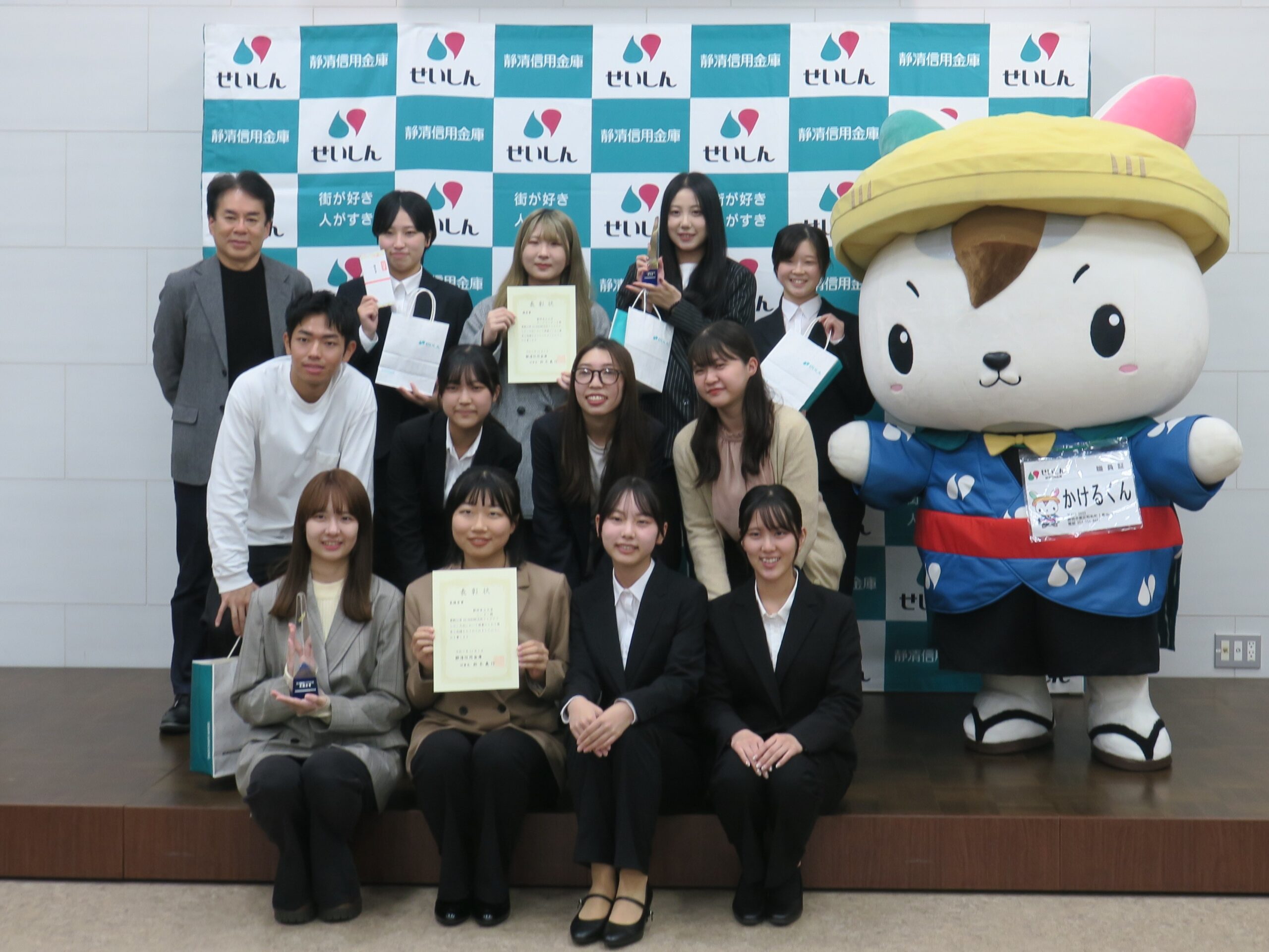 『知財活用アイデアプレゼン大会』で最優秀賞、優秀賞をダブル受賞